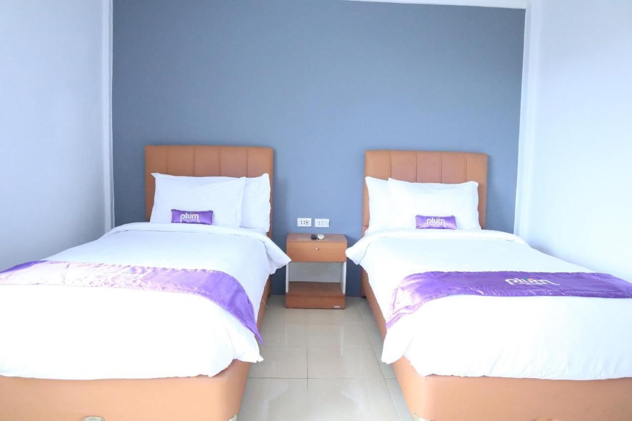 Hotel Plum Lading 3*